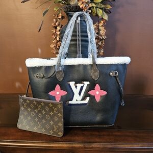 Stylish Black Tote with Pink and White Accents